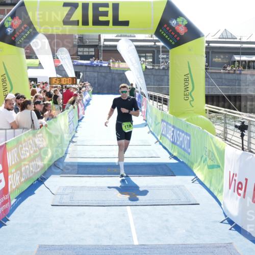 10.08.2025 - GEWOBA Citytriathlon Bremen H.Heesch http://msf.ph/oto/8553087 10.08.2025 15:10:04 Ziel 118, 155 meine-sportfotos.de