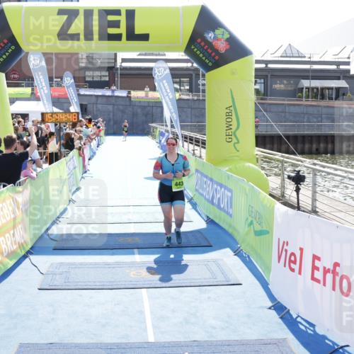 10.08.2025 - GEWOBA Citytriathlon Bremen H.Heesch http://msf.ph/oto/8553346 10.08.2025 15:44:52 Ziel 443 meine-sportfotos.de