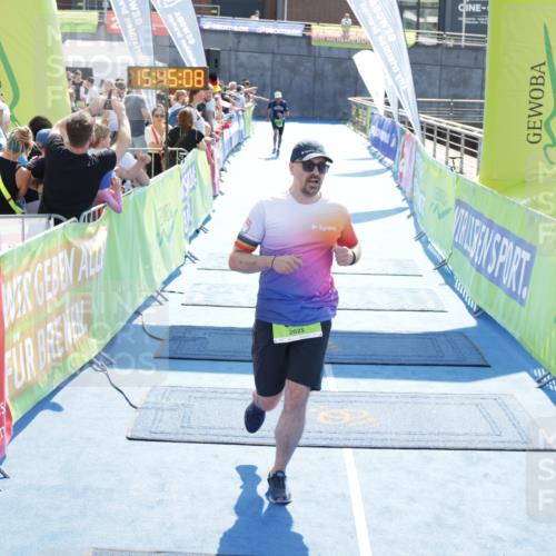 10.08.2025 - GEWOBA Citytriathlon Bremen H.Heesch http://msf.ph/oto/8553381 10.08.2025 15:45:12 Ziel 188, 335 meine-sportfotos.de