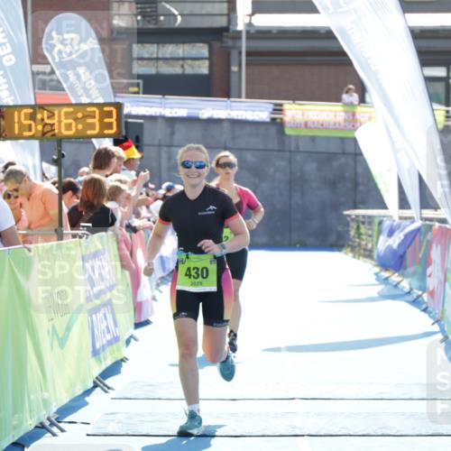 10.08.2025 - GEWOBA Citytriathlon Bremen H.Heesch http://msf.ph/oto/8553513 10.08.2025 15:46:37 Ziel 412, 430 meine-sportfotos.de