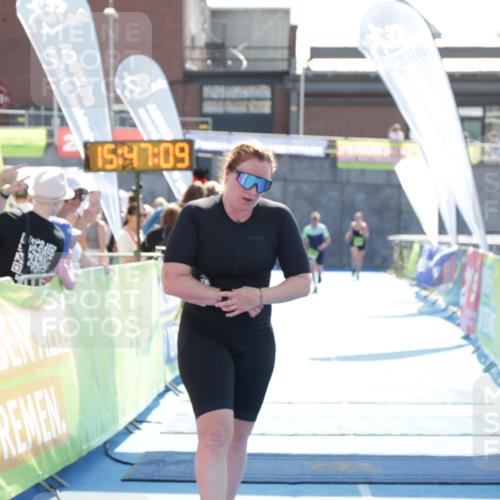 10.08.2025 - GEWOBA Citytriathlon Bremen H.Heesch http://msf.ph/oto/8553598 10.08.2025 15:47:13 Ziel 434, 437 meine-sportfotos.de