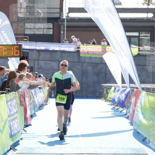 10.08.2025 - GEWOBA Citytriathlon Bremen H.Heesch http://msf.ph/oto/8553615 10.08.2025 15:47:20 Ziel 169, 420, 435 meine-sportfotos.de
