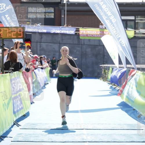 10.08.2025 - GEWOBA Citytriathlon Bremen H.Heesch http://msf.ph/oto/8553656 10.08.2025 15:47:33 Ziel 354 meine-sportfotos.de