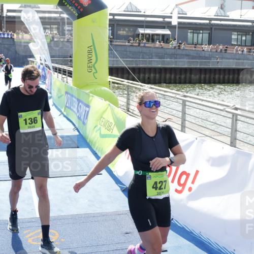 10.08.2025 - GEWOBA Citytriathlon Bremen H.Heesch http://msf.ph/oto/8553804 10.08.2025 15:15:37 Ziel 43, 68, 136, 217, 229, 427 meine-sportfotos.de