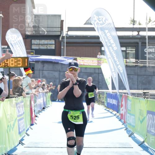 10.08.2025 - GEWOBA Citytriathlon Bremen H.Heesch http://msf.ph/oto/8553825 10.08.2025 15:48:35 Ziel 355 meine-sportfotos.de