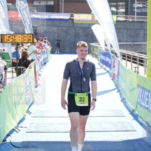 10.08.2025 - GEWOBA Citytriathlon Bremen H.Heesch http://msf.ph/oto/8553944 10.08.2025 15:48:43 Ziel 355 meine-sportfotos.de