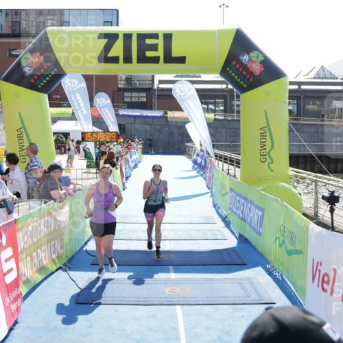 10.08.2025 - GEWOBA Citytriathlon Bremen H.Heesch http://msf.ph/oto/8554130 10.08.2025 15:49:33 Ziel 6, 364, 476, 477 meine-sportfotos.de