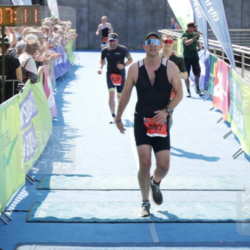 10.08.2025 - GEWOBA Citytriathlon Bremen H.Heesch http://msf.ph/oto/8554193 10.08.2025 14:07:15 Ziel 606, 677, 727, 812, 837, 867 meine-sportfotos.de