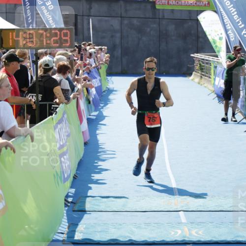 10.08.2025 - GEWOBA Citytriathlon Bremen H.Heesch http://msf.ph/oto/8554242 10.08.2025 14:07:33 Ziel 767, 898 meine-sportfotos.de