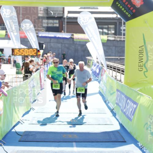 10.08.2025 - GEWOBA Citytriathlon Bremen H.Heesch http://msf.ph/oto/8554273 10.08.2025 15:50:06 Ziel 327, 329, 340, 528 meine-sportfotos.de