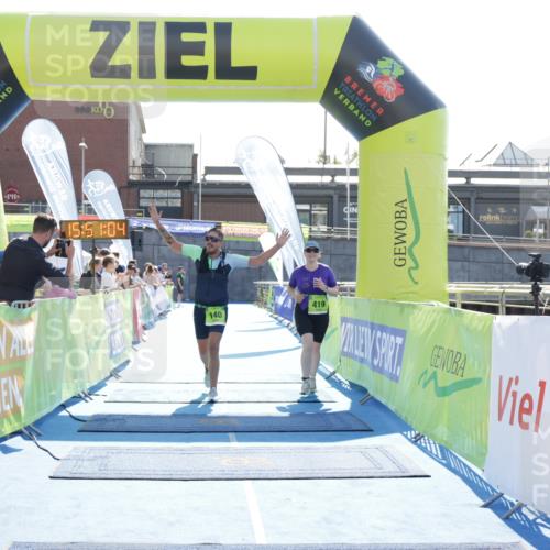 10.08.2025 - GEWOBA Citytriathlon Bremen H.Heesch http://msf.ph/oto/8554561 10.08.2025 15:51:08 Ziel 140, 419, 421 meine-sportfotos.de