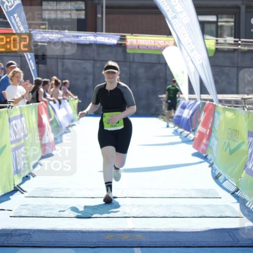 10.08.2025 - GEWOBA Citytriathlon Bremen H.Heesch http://msf.ph/oto/8554604 10.08.2025 15:52:06 Ziel 388 meine-sportfotos.de