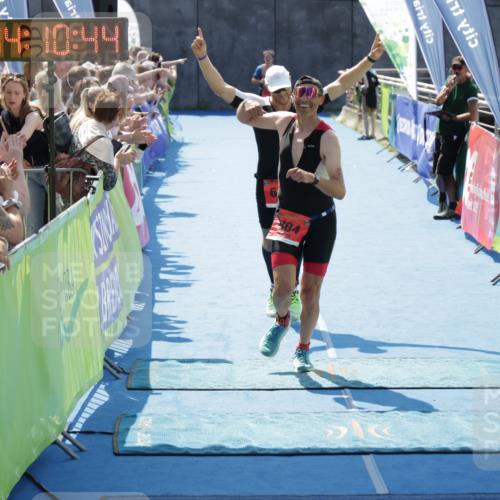 10.08.2025 - GEWOBA Citytriathlon Bremen H.Heesch http://msf.ph/oto/8554650 10.08.2025 14:10:47 Ziel 616, 884 meine-sportfotos.de