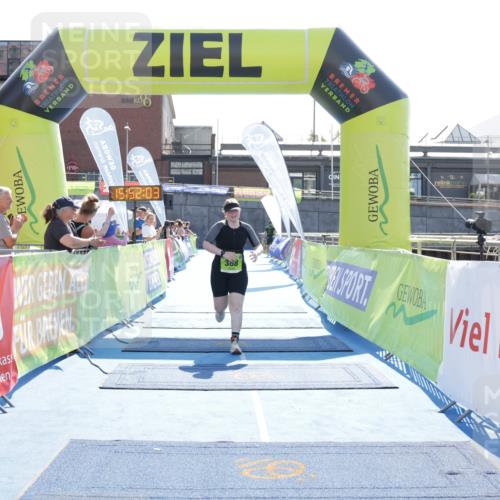 10.08.2025 - GEWOBA Citytriathlon Bremen H.Heesch http://msf.ph/oto/8554651 10.08.2025 15:52:07 Ziel 388 meine-sportfotos.de