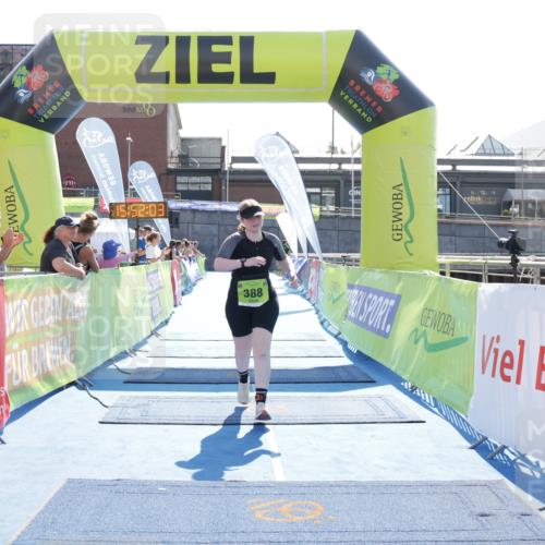 10.08.2025 - GEWOBA Citytriathlon Bremen H.Heesch http://msf.ph/oto/8554679 10.08.2025 15:52:08 Ziel 388 meine-sportfotos.de