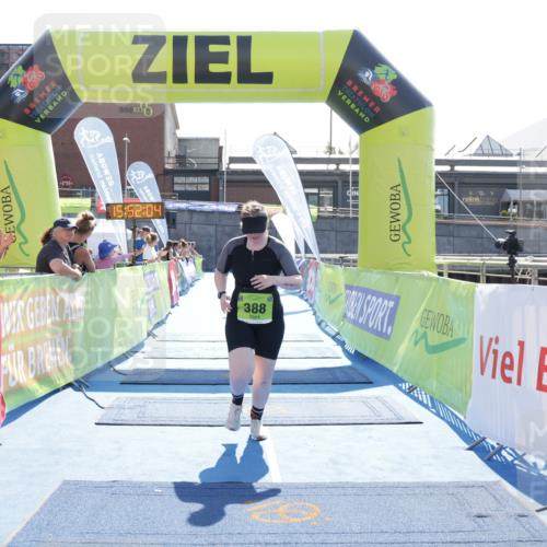 10.08.2025 - GEWOBA Citytriathlon Bremen H.Heesch http://msf.ph/oto/8554691 10.08.2025 15:52:08 Ziel 388 meine-sportfotos.de