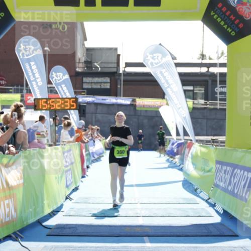 10.08.2025 - GEWOBA Citytriathlon Bremen H.Heesch http://msf.ph/oto/8554768 10.08.2025 15:52:39 Ziel 339, 380 meine-sportfotos.de