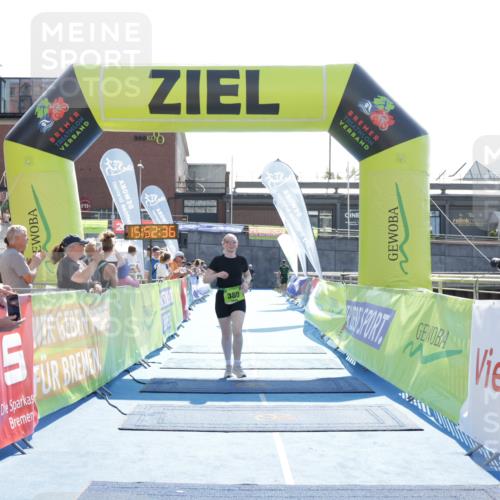 10.08.2025 - GEWOBA Citytriathlon Bremen H.Heesch http://msf.ph/oto/8554811 10.08.2025 15:52:40 Ziel 339, 380 meine-sportfotos.de