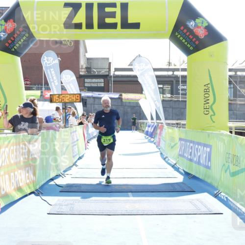 10.08.2025 - GEWOBA Citytriathlon Bremen H.Heesch http://msf.ph/oto/8554951 10.08.2025 15:52:53 Ziel 319 meine-sportfotos.de