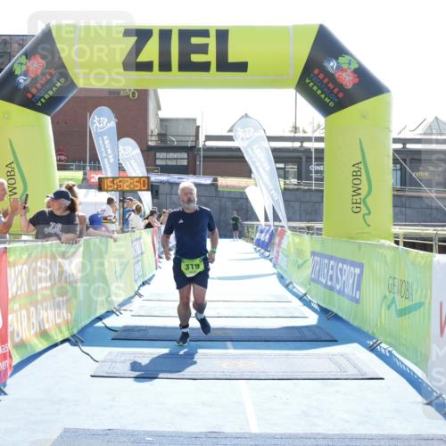 10.08.2025 - GEWOBA Citytriathlon Bremen H.Heesch http://msf.ph/oto/8554978 10.08.2025 15:52:54 Ziel 319 meine-sportfotos.de