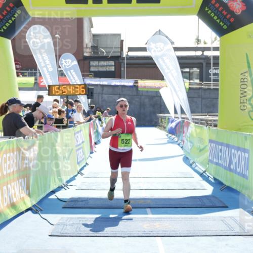 10.08.2025 - GEWOBA Citytriathlon Bremen H.Heesch http://msf.ph/oto/8555027 10.08.2025 15:54:40 Ziel 522 meine-sportfotos.de