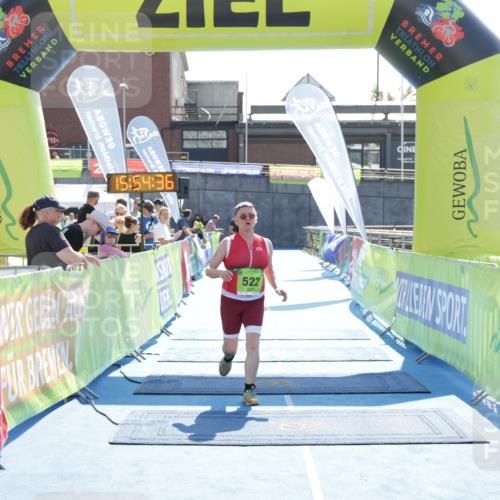 10.08.2025 - GEWOBA Citytriathlon Bremen H.Heesch http://msf.ph/oto/8555031 10.08.2025 15:54:40 Ziel 522 meine-sportfotos.de
