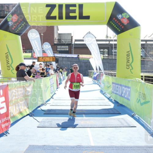 10.08.2025 - GEWOBA Citytriathlon Bremen H.Heesch http://msf.ph/oto/8555037 10.08.2025 15:54:40 Ziel 522 meine-sportfotos.de