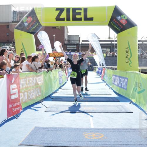 10.08.2025 - GEWOBA Citytriathlon Bremen H.Heesch http://msf.ph/oto/8555163 10.08.2025 15:22:33 Ziel 124, 462 meine-sportfotos.de