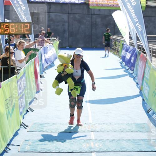 10.08.2025 - GEWOBA Citytriathlon Bremen H.Heesch http://msf.ph/oto/8555231 10.08.2025 15:56:16 Ziel 529 meine-sportfotos.de