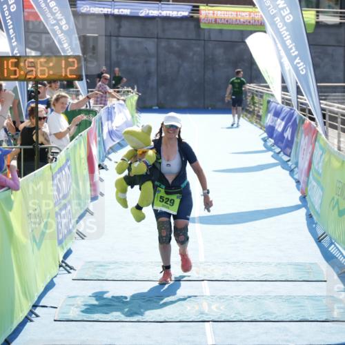 10.08.2025 - GEWOBA Citytriathlon Bremen H.Heesch http://msf.ph/oto/8555243 10.08.2025 15:56:16 Ziel 529 meine-sportfotos.de