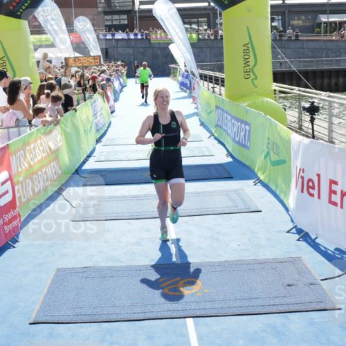 10.08.2025 - GEWOBA Citytriathlon Bremen H.Heesch http://msf.ph/oto/8555447 10.08.2025 15:23:57 Ziel 250, 360, 363, 372 meine-sportfotos.de