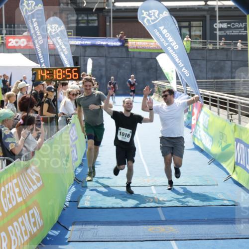 10.08.2025 - GEWOBA Citytriathlon Bremen H.Heesch http://msf.ph/oto/8555513 10.08.2025 14:19:00 Ziel 607, 1016 meine-sportfotos.de