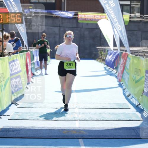 10.08.2025 - GEWOBA Citytriathlon Bremen H.Heesch http://msf.ph/oto/8555620 10.08.2025 16:02:00 Ziel 391 meine-sportfotos.de