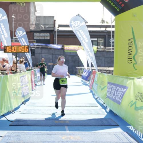 10.08.2025 - GEWOBA Citytriathlon Bremen H.Heesch http://msf.ph/oto/8555652 10.08.2025 16:02:00 Ziel 391 meine-sportfotos.de