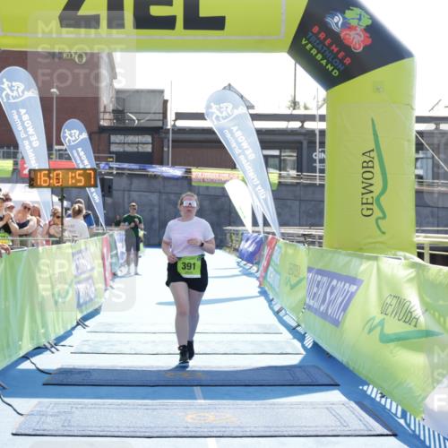10.08.2025 - GEWOBA Citytriathlon Bremen H.Heesch http://msf.ph/oto/8555665 10.08.2025 16:02:01 Ziel 391 meine-sportfotos.de