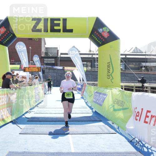 10.08.2025 - GEWOBA Citytriathlon Bremen H.Heesch http://msf.ph/oto/8555701 10.08.2025 16:02:01 Ziel 391 meine-sportfotos.de