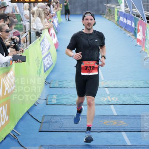 10.08.2025 - GEWOBA Citytriathlon Bremen H.Heesch http://msf.ph/oto/8555726 10.08.2025 14:20:55 Ziel 732, 735, 790, 838 meine-sportfotos.de