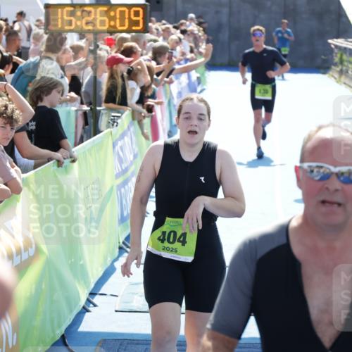 10.08.2025 - GEWOBA Citytriathlon Bremen H.Heesch http://msf.ph/oto/8555883 10.08.2025 15:26:13 Ziel 130, 205, 303, 404 meine-sportfotos.de
