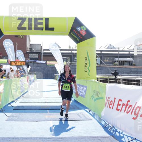 10.08.2025 - GEWOBA Citytriathlon Bremen H.Heesch http://msf.ph/oto/8555971 10.08.2025 16:03:48 Ziel 513 meine-sportfotos.de
