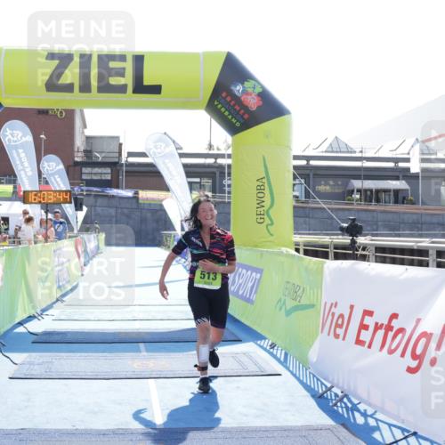10.08.2025 - GEWOBA Citytriathlon Bremen H.Heesch http://msf.ph/oto/8555982 10.08.2025 16:03:48 Ziel 513 meine-sportfotos.de