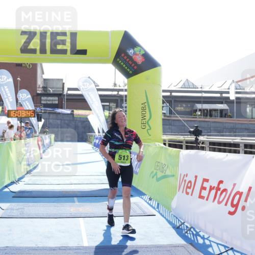 10.08.2025 - GEWOBA Citytriathlon Bremen H.Heesch http://msf.ph/oto/8555993 10.08.2025 16:03:49 Ziel 513 meine-sportfotos.de