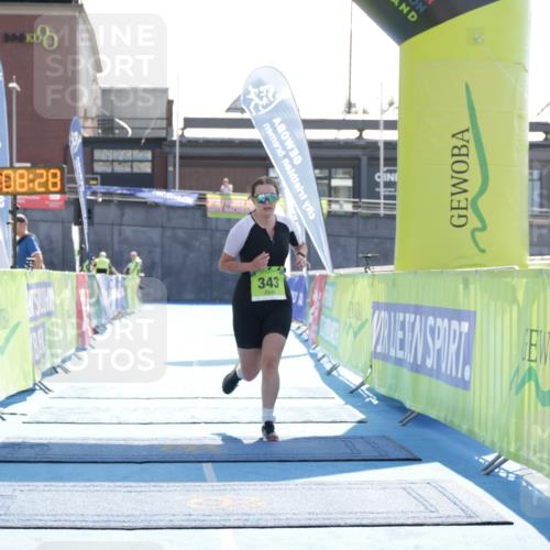 10.08.2025 - GEWOBA Citytriathlon Bremen H.Heesch http://msf.ph/oto/8556069 10.08.2025 16:08:32 Ziel 343 meine-sportfotos.de