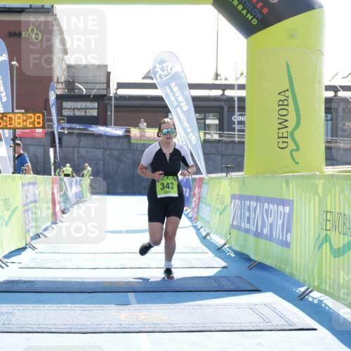 10.08.2025 - GEWOBA Citytriathlon Bremen H.Heesch http://msf.ph/oto/8556072 10.08.2025 16:08:32 Ziel 343 meine-sportfotos.de