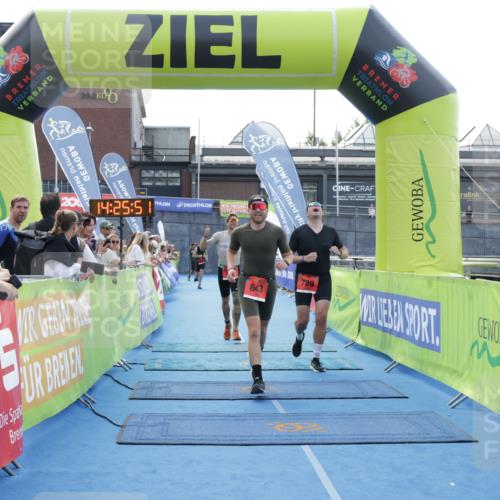 10.08.2025 - GEWOBA Citytriathlon Bremen H.Heesch http://msf.ph/oto/8556180 10.08.2025 14:25:54 Ziel 643, 749, 789 meine-sportfotos.de