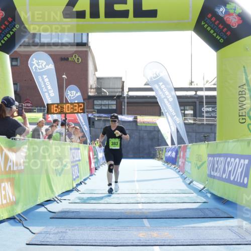 10.08.2025 - GEWOBA Citytriathlon Bremen H.Heesch http://msf.ph/oto/8556225 10.08.2025 16:10:36 Ziel 383 meine-sportfotos.de