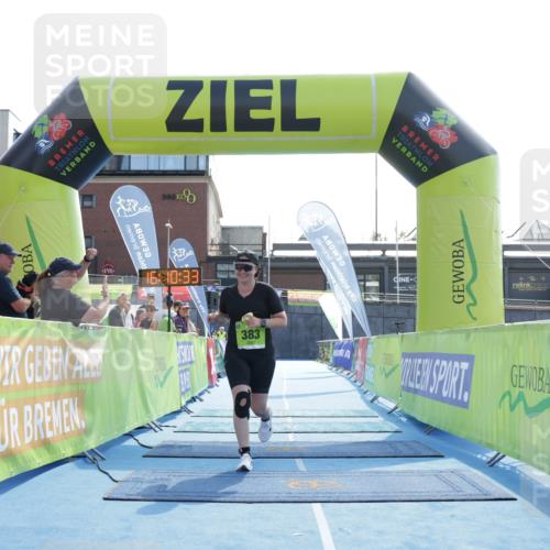 10.08.2025 - GEWOBA Citytriathlon Bremen H.Heesch http://msf.ph/oto/8556249 10.08.2025 16:10:37 Ziel 383 meine-sportfotos.de