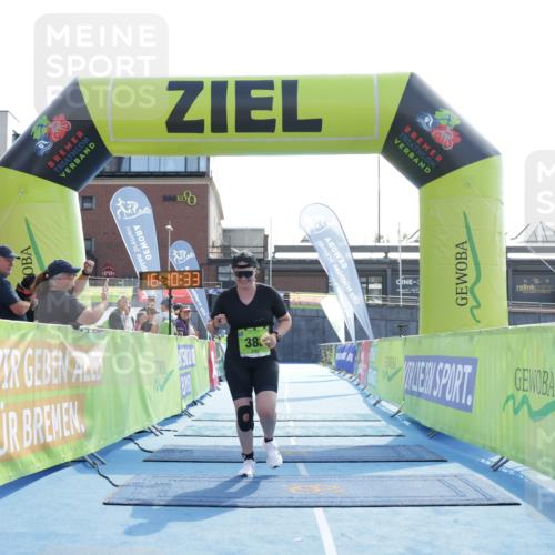 10.08.2025 - GEWOBA Citytriathlon Bremen H.Heesch http://msf.ph/oto/8556254 10.08.2025 16:10:37 Ziel 383 meine-sportfotos.de