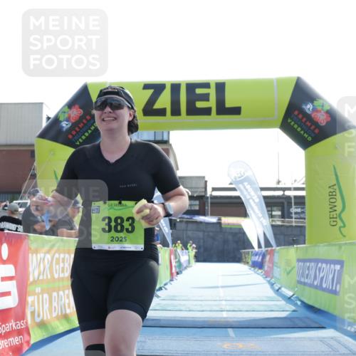 10.08.2025 - GEWOBA Citytriathlon Bremen H.Heesch http://msf.ph/oto/8556315 10.08.2025 16:10:39 Ziel 383 meine-sportfotos.de