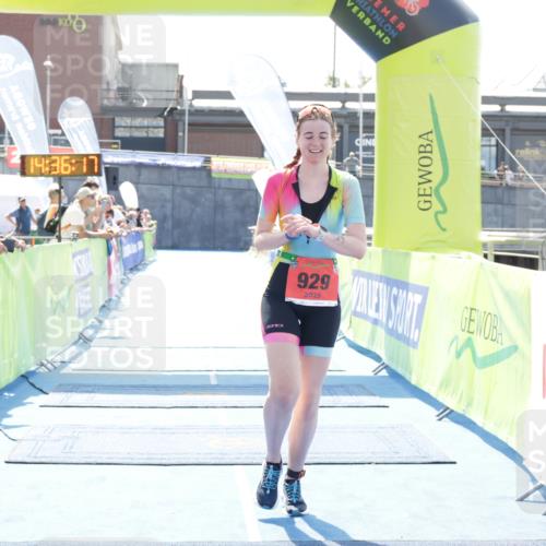 10.08.2025 - GEWOBA Citytriathlon Bremen H.Heesch http://msf.ph/oto/8556808 10.08.2025 14:36:20 Ziel 929 meine-sportfotos.de