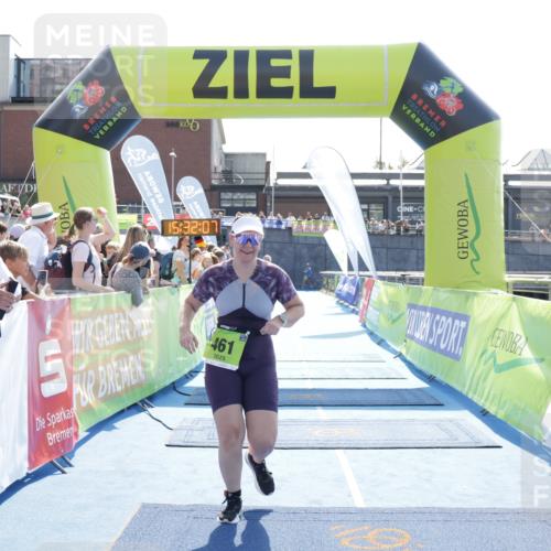 10.08.2025 - GEWOBA Citytriathlon Bremen H.Heesch http://msf.ph/oto/8556849 10.08.2025 15:32:11 Ziel 338, 411, 461 meine-sportfotos.de